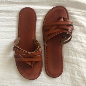 American eagle brown strappy sandals - size 6